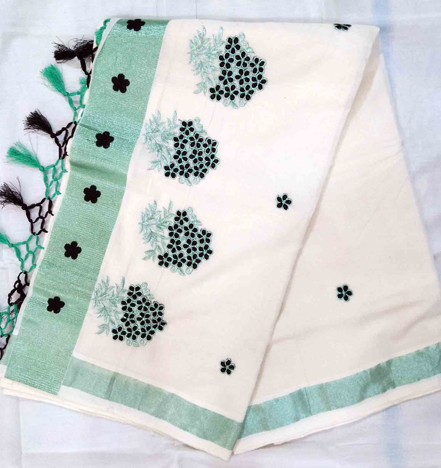 Flower embroidery designer kerala kasavu saree