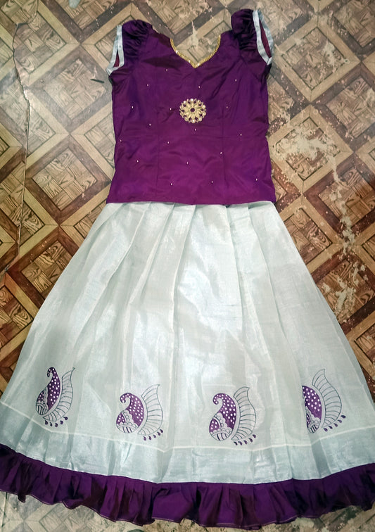 Floral design hand painting silver tissue kerala pattu pavada