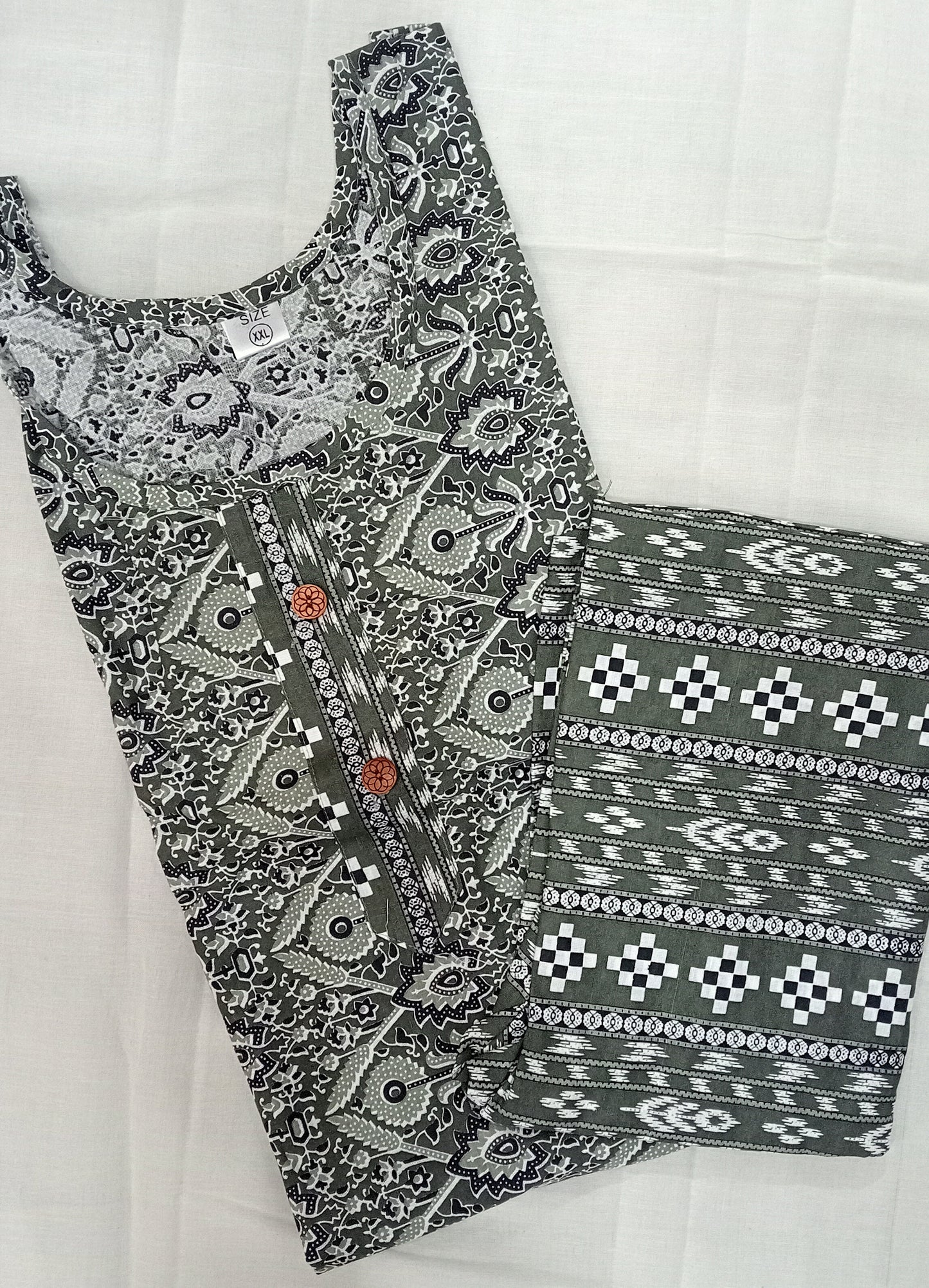 black with white shade stitched cotton kurta with pant