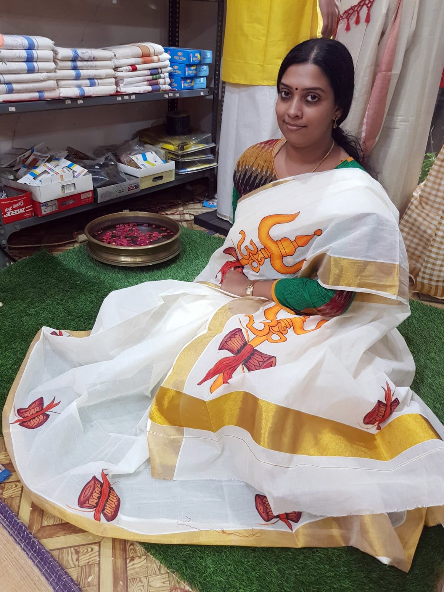 Set Sarees: Buy Latest Kerala Sarees Online | Kalyan Silks